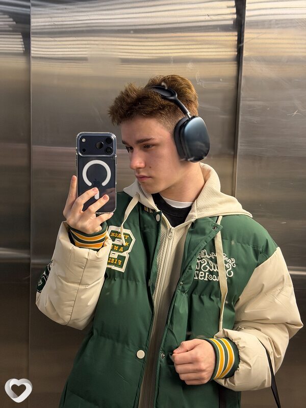 Roman, 19, Москве — анкета №3277391