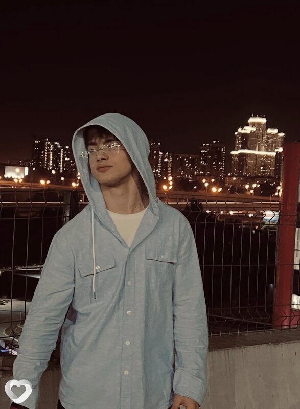 Edward, 22, Петрозаводске — анкета №3277429