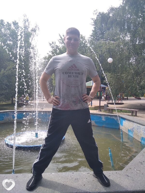 Дмитрий, 38, Новомосковске — анкета №3277689
