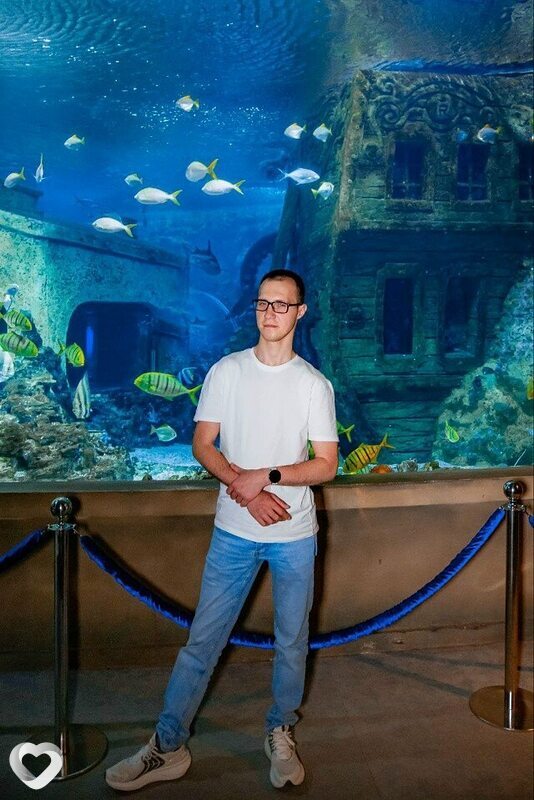 Алик, 24, Смоленске — анкета №3278559