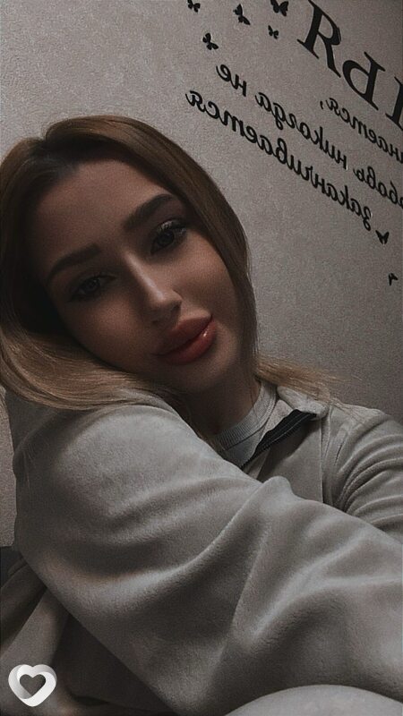 Елена, 23, Орёл — анкета №3278852