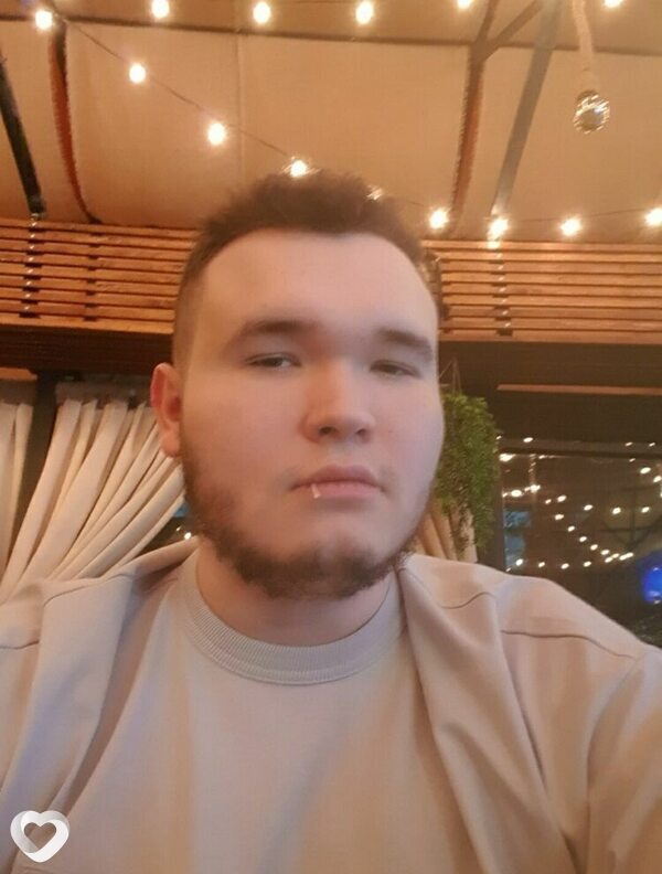 Кирилл, 23, Астрахани — анкета №3279036
