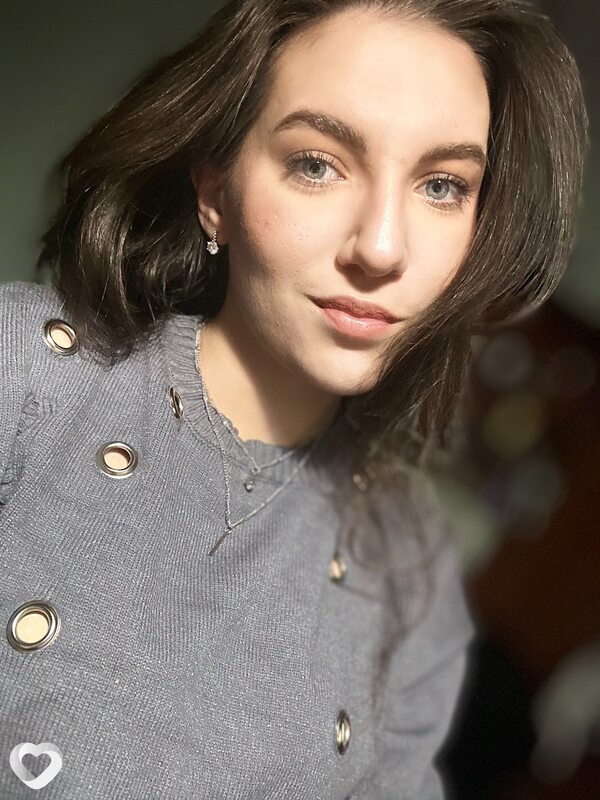 Полина, 21, Омске — анкета №3280406