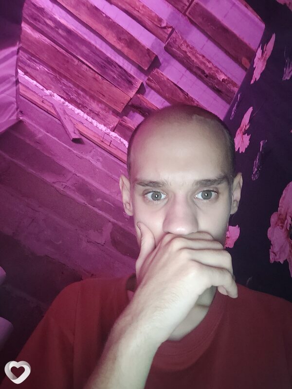 Николай, 20, Новоалтайске — анкета №3280676