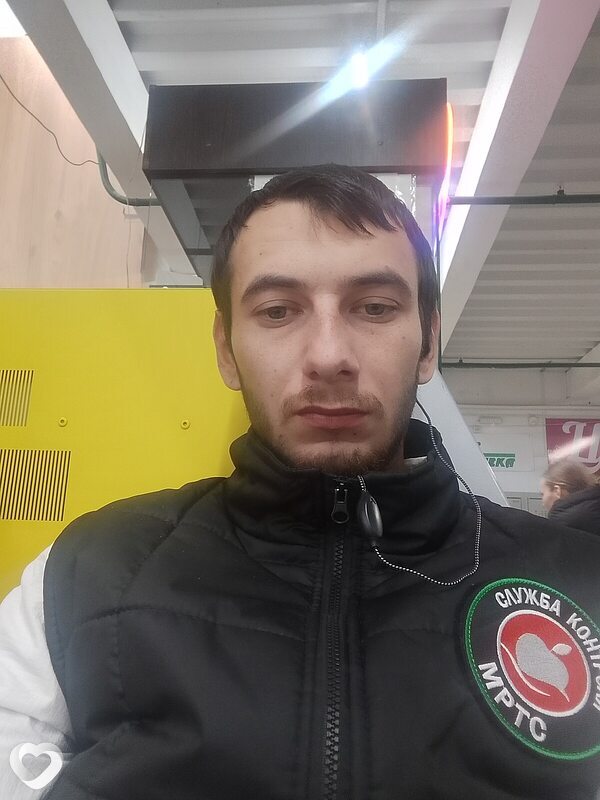 Максим, 24, Комсомольске-на-Амуре — анкета №3280744