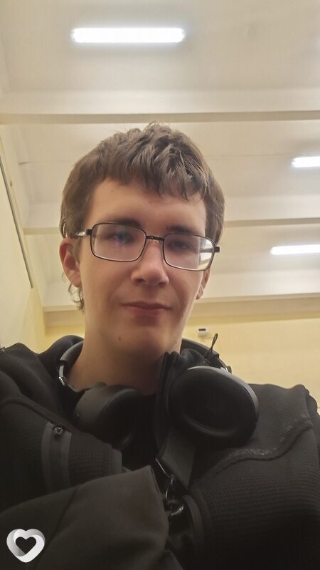 Александр, 18, Москве — анкета №3281033