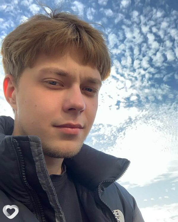 Олег, 20, Краснодаре — анкета №3281407