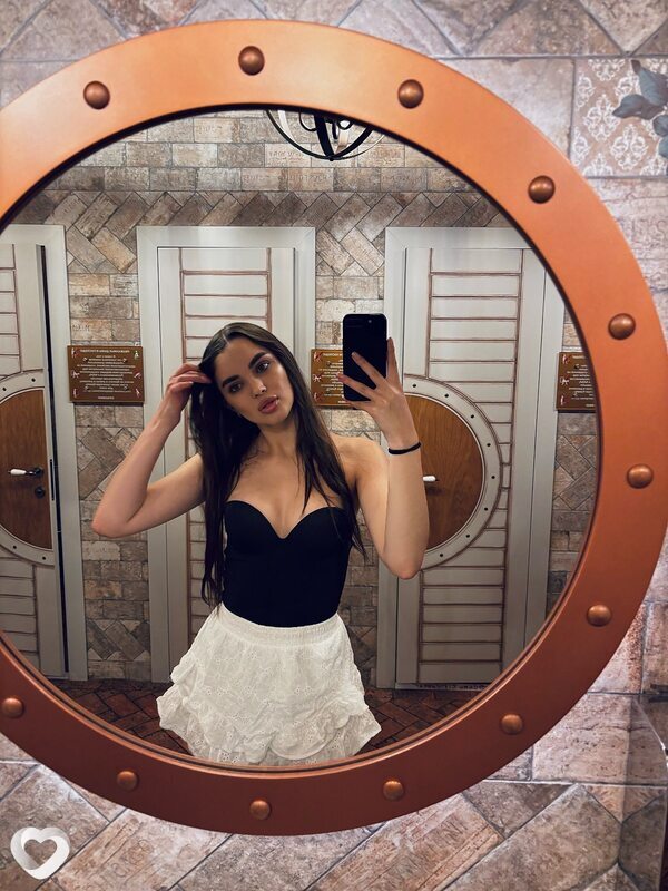 Катя, 21, Москве — анкета №3281674
