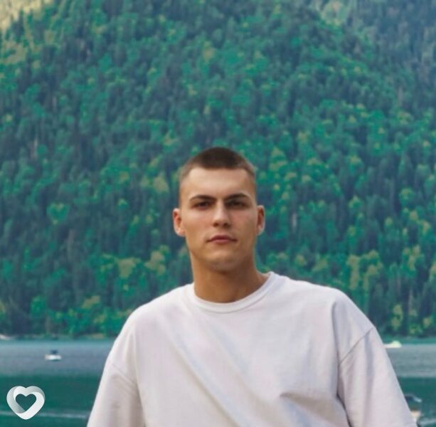 Олег, 21, Ростове-на-Дону — анкета №3282222