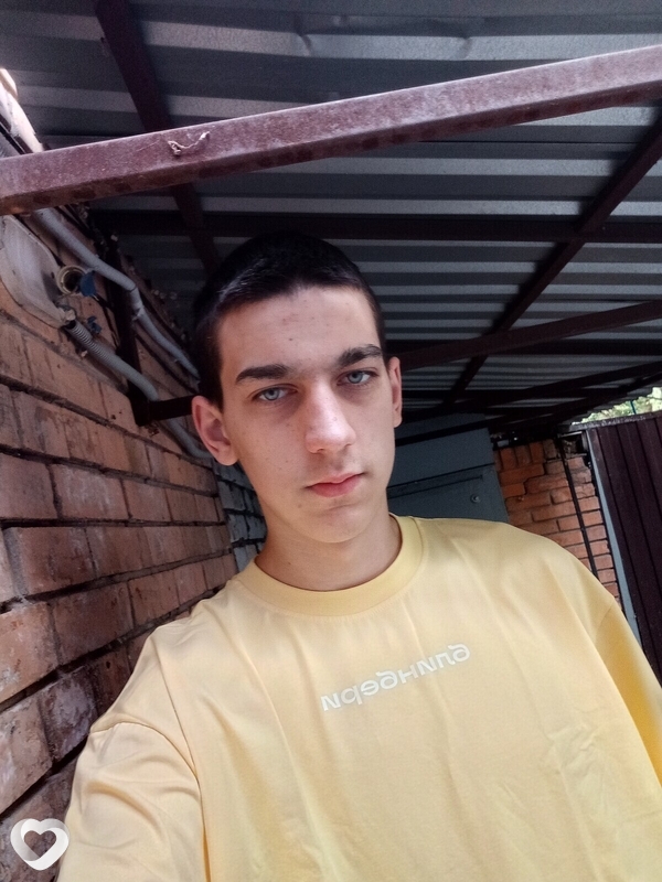 Артëм, 18, Волгограде — анкета №3282071