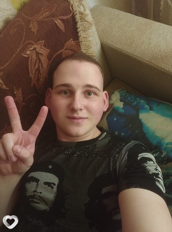 Женя, 21, Дзержинске — анкета №3282077