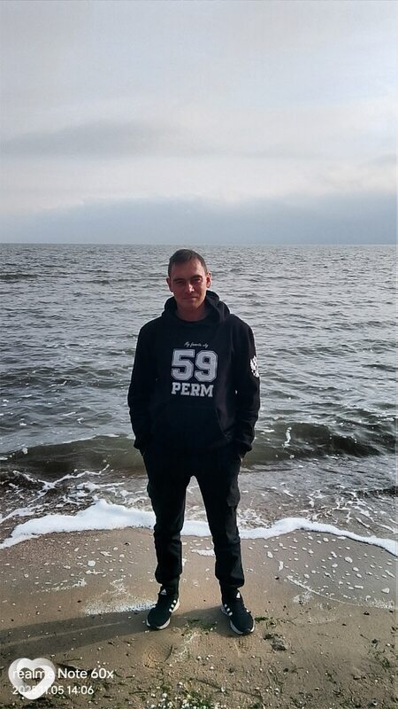 Данил, 28, Череповце — анкета №3282409