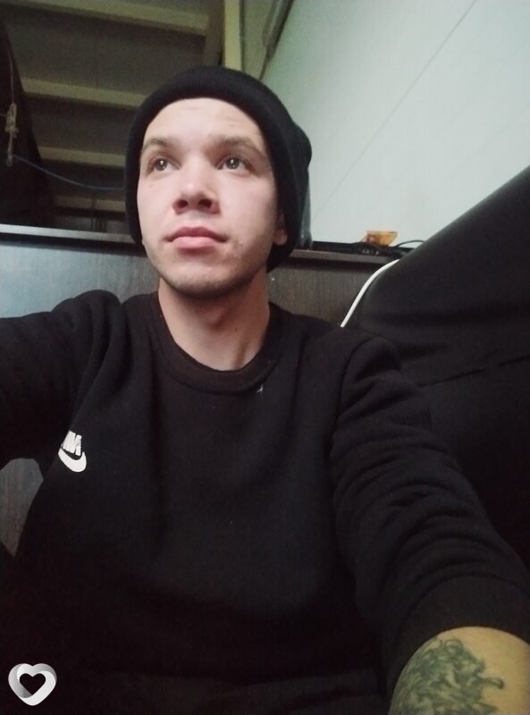 Игорь, 24, Ижевске — анкета №3282329