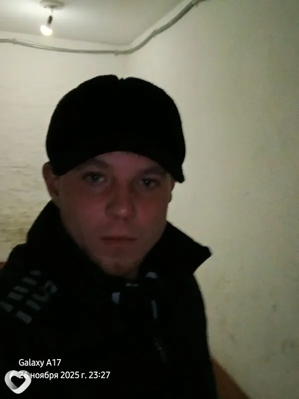 Серёга, 24, Бийске — анкета №3282292