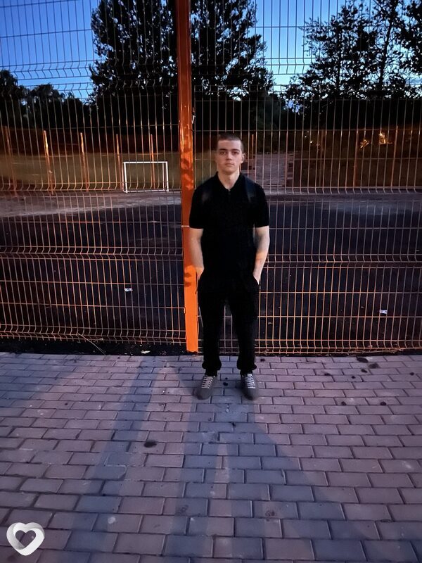 Артём, 21, Обнинске — анкета №3283912