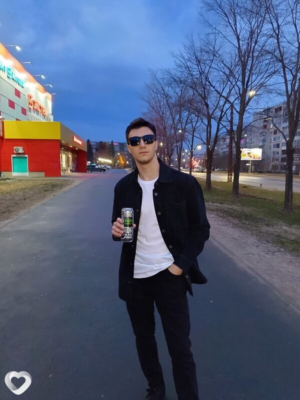 Сергей, 21, Петрозаводске — анкета №3284297