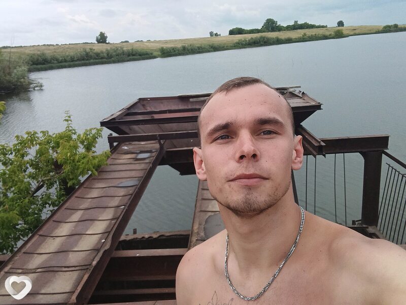 Иван, 24, Бийске — анкета №3284499