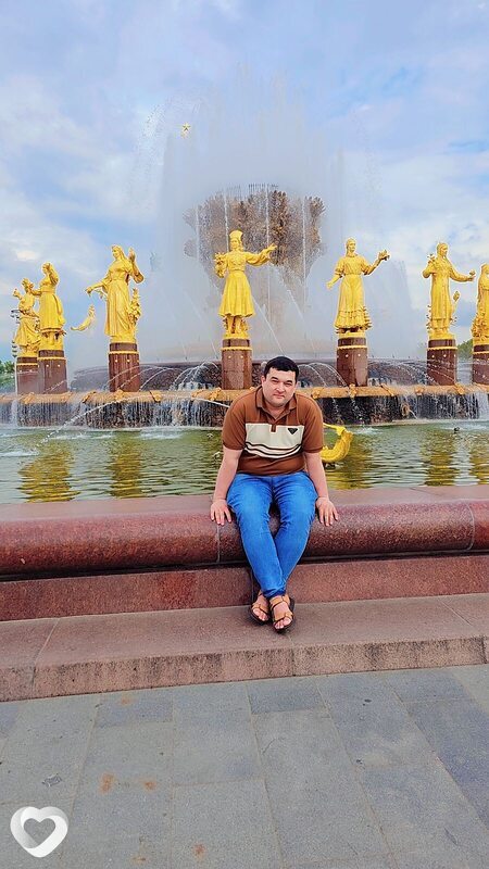 Назир, Москва