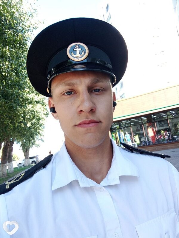 Ростислав, 20, Комсомольске-на-Амуре — анкета №3285206