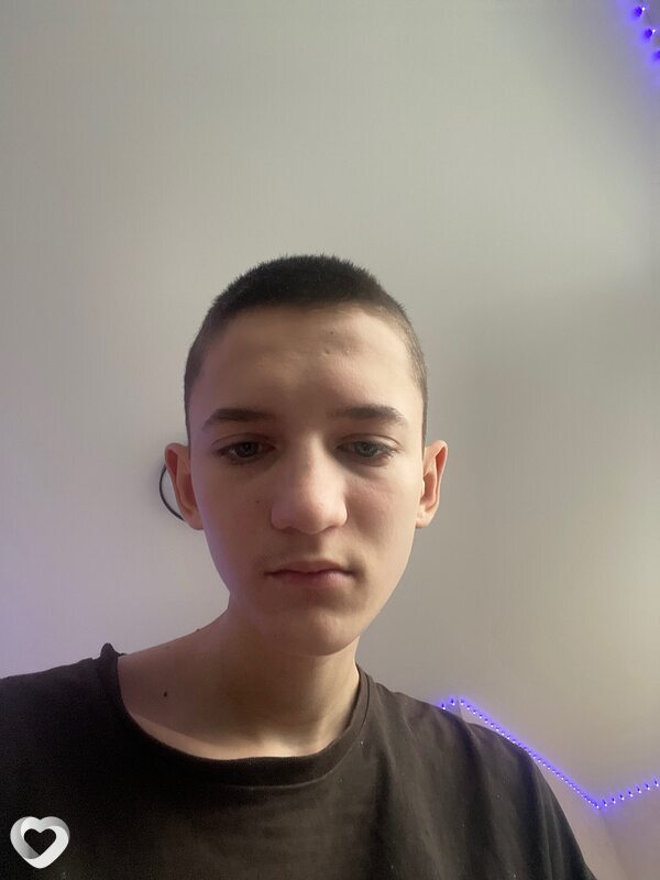 Ivan, 19, Таганроге — анкета №3286194