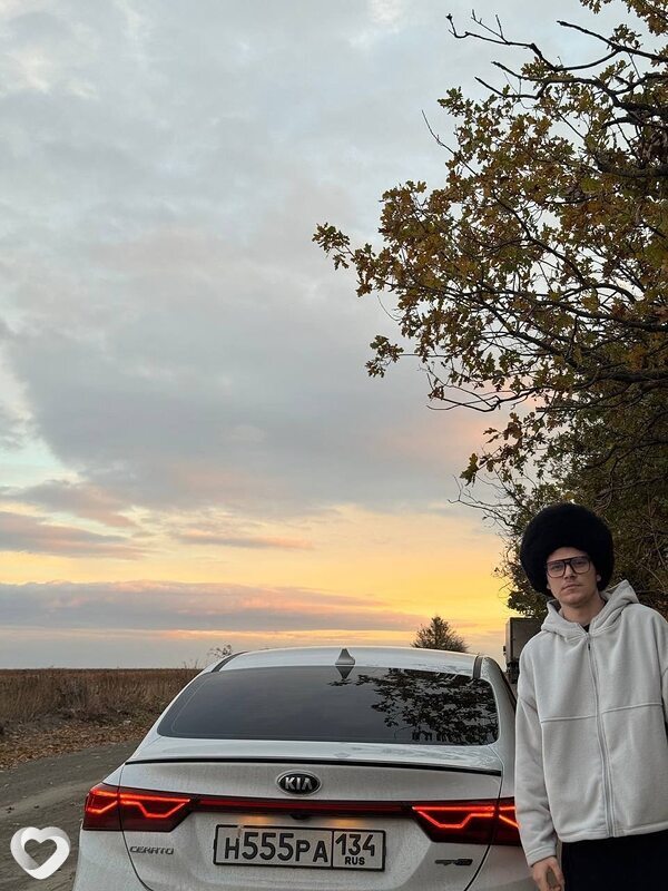 Антон, 21, Волгограде — анкета №3286310