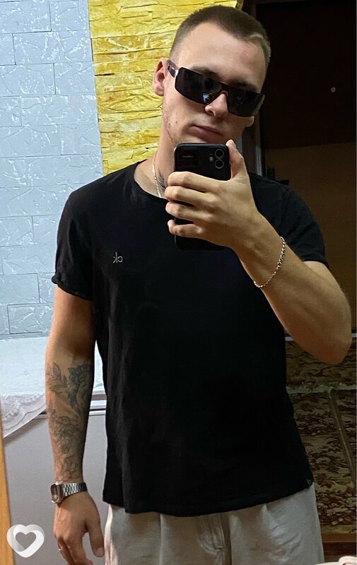 Данила, 25, Саратове — анкета №3286920