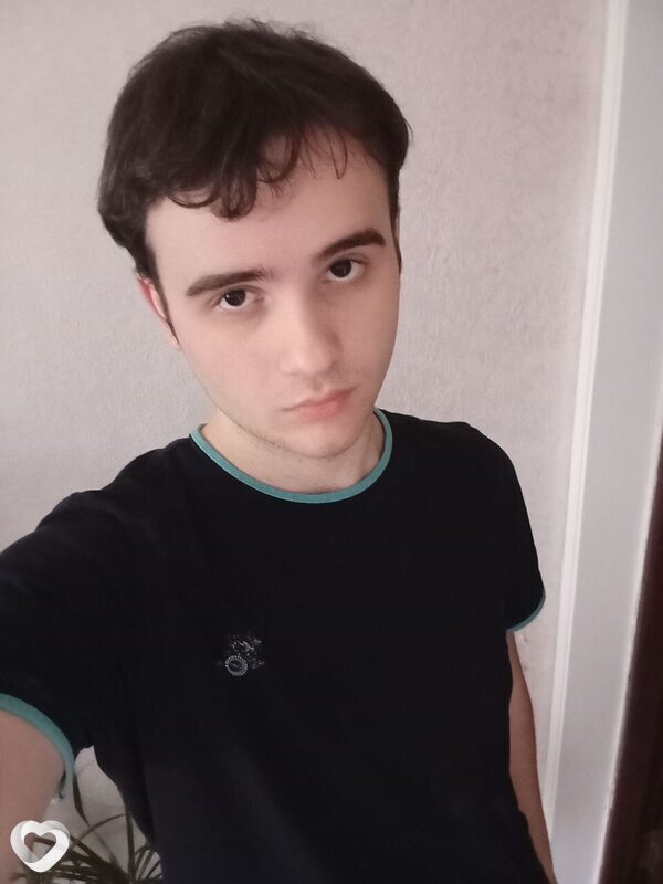Vladislav, 21, Кишинёв — анкета №3286753