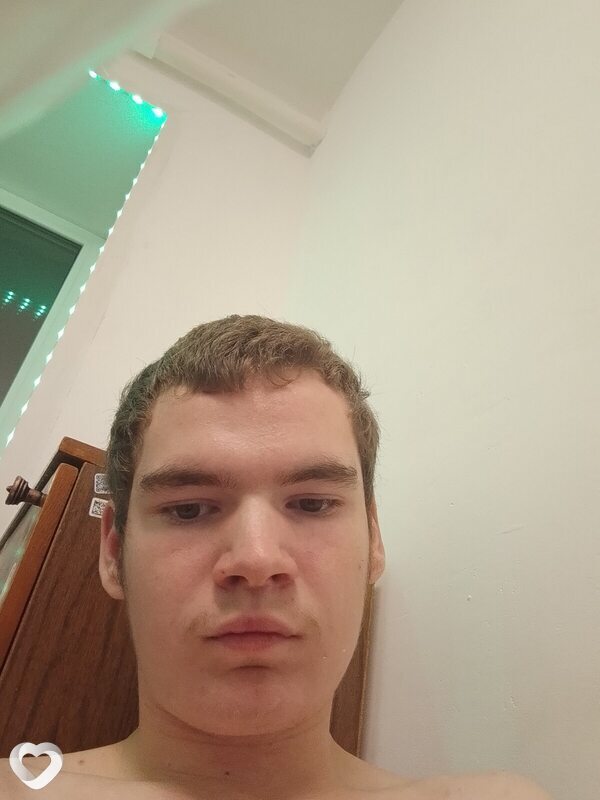 Арсений, 19, Екатеринбурге — анкета №3286622