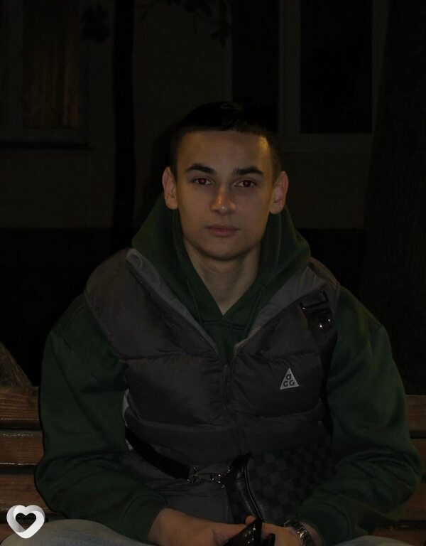 Leo, 21, Москве — анкета №3287626