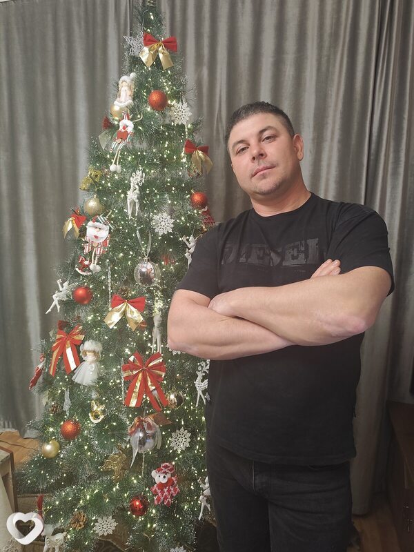 Денис, 39, Алуште — анкета №3287823