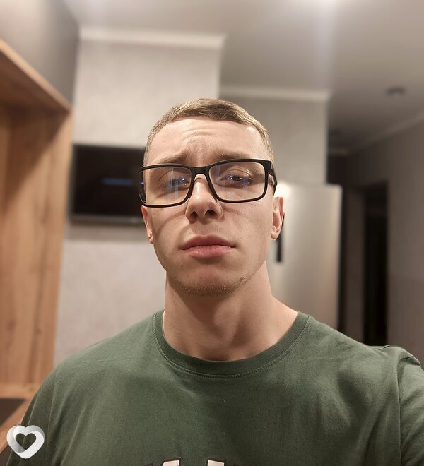 Дима, 22, Москве — анкета №3288555