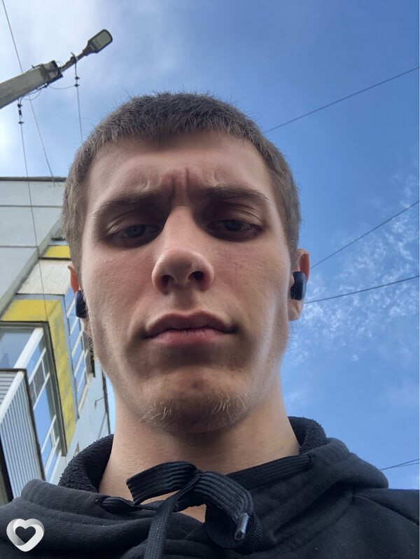 Максим, 21, Вологде — анкета №3288778