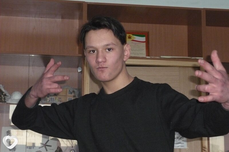 Дениска, 22, Иркутске — анкета №3290026