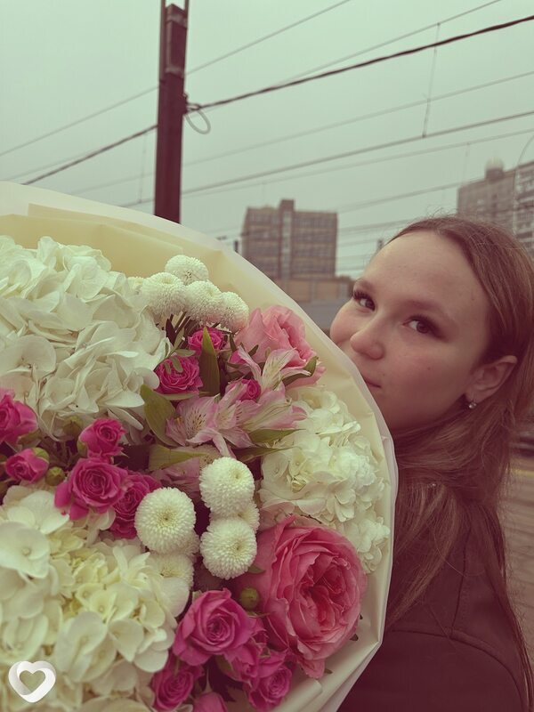 Полинка, 19, Москве — анкета №3290978