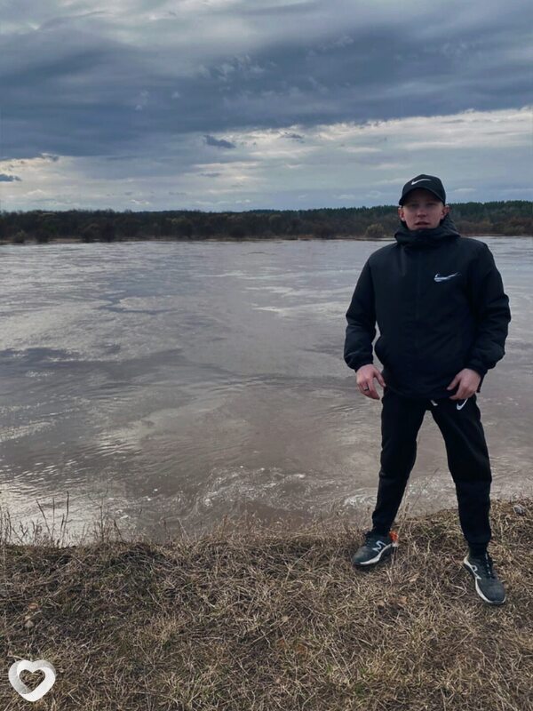 Дима, 19, Кирове — анкета №3291348