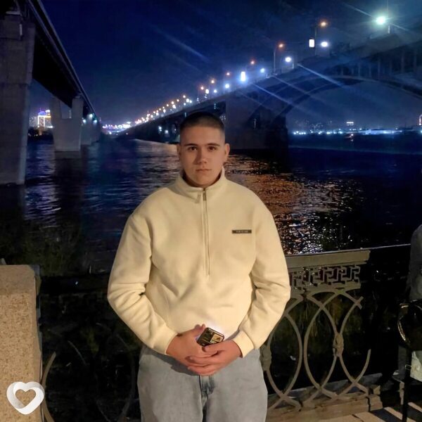 Тихон, 21, Новокузнецке — анкета №3293020