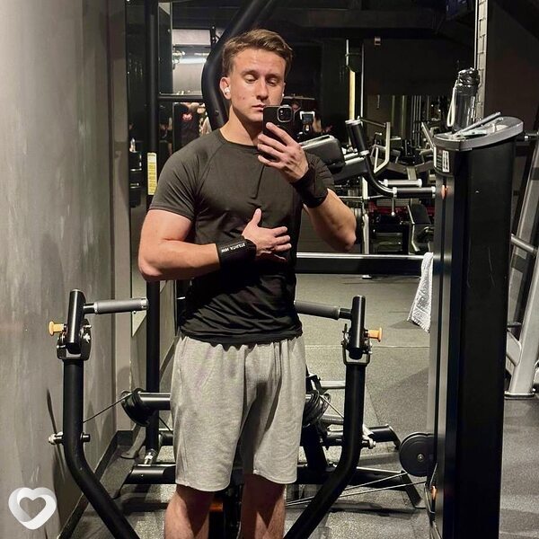 Дмитрий, 22, Бресте — анкета №3294479