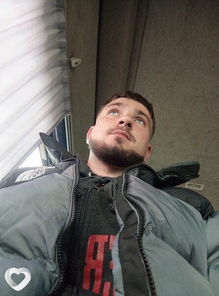 Паша, 24, Балабанове — анкета №3293994