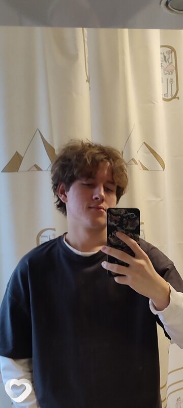 Юрий, 19, Минске — анкета №3294247