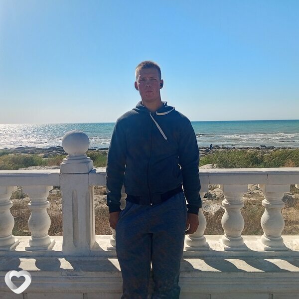 Стас, 21, Астане — анкета №3294583
