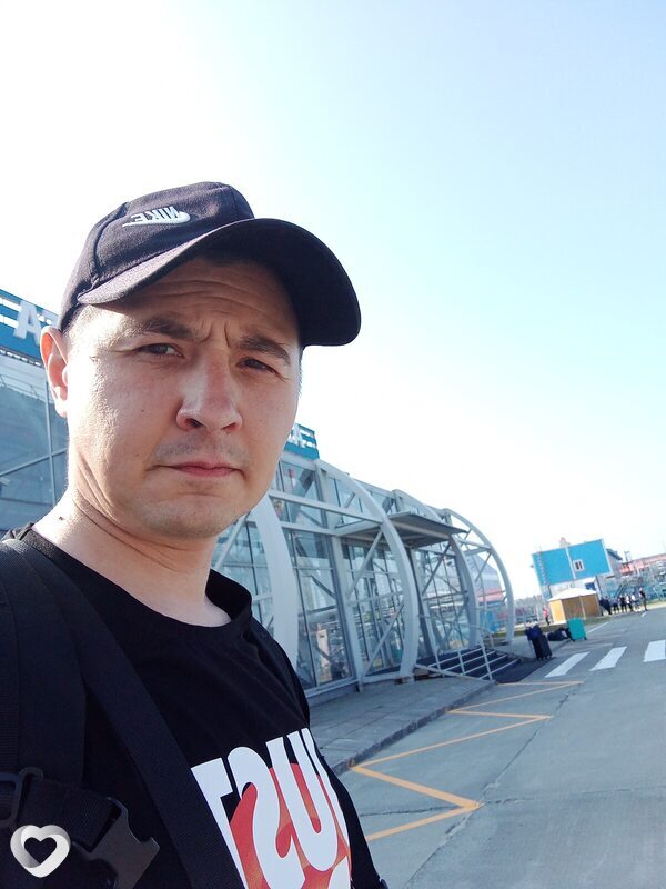 Михаил, 30, Нижневартовске — анкета №3294937