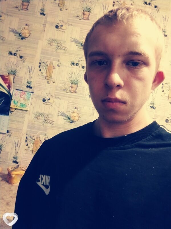 Андрей Солдатов, 21, Белогорске — анкета №3295141