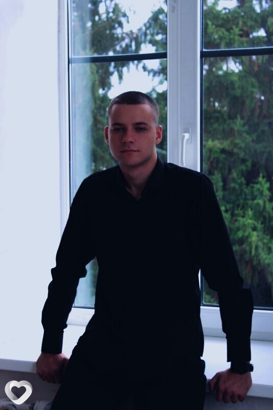 Максим, 23, Воронеже — анкета №3295860