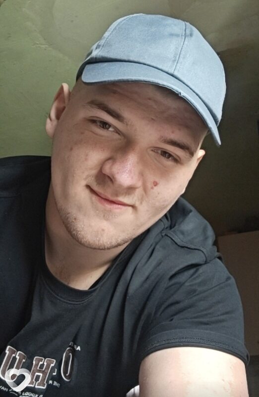 Дима, 19, Калинковичах — анкета №3295874