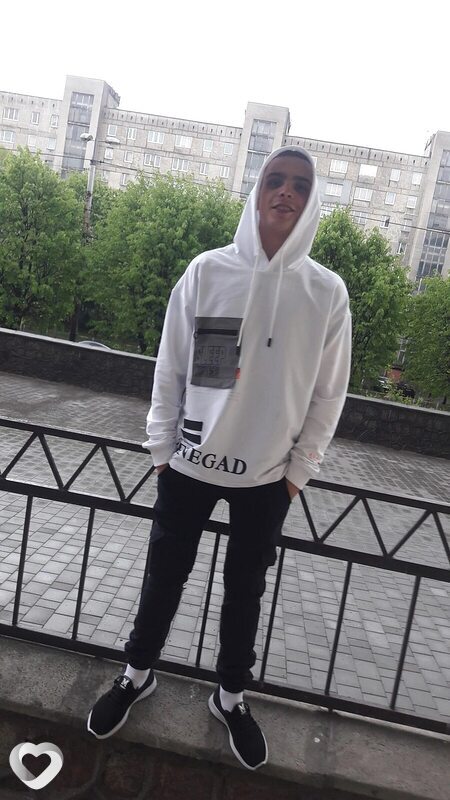 Владимир, 25, Калининграде — анкета №3296387
