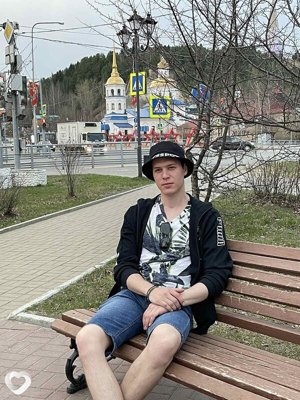 Максим, Шадринск