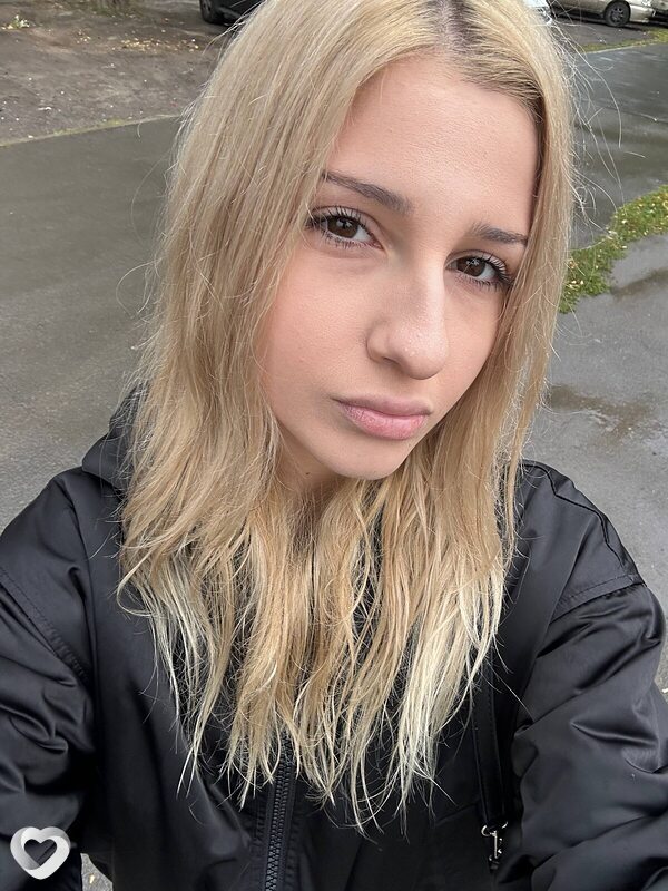 Алина, 19, Ростове-на-Дону — анкета №3296836