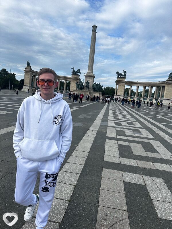 Alex, 20, Прага — анкета №3297043