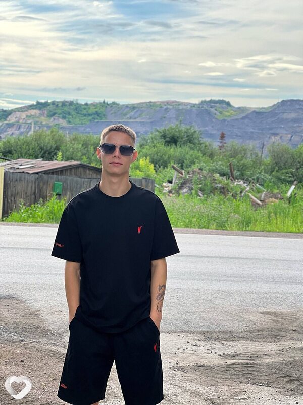Дмитрий, 20, Рубцовске — анкета №3297261