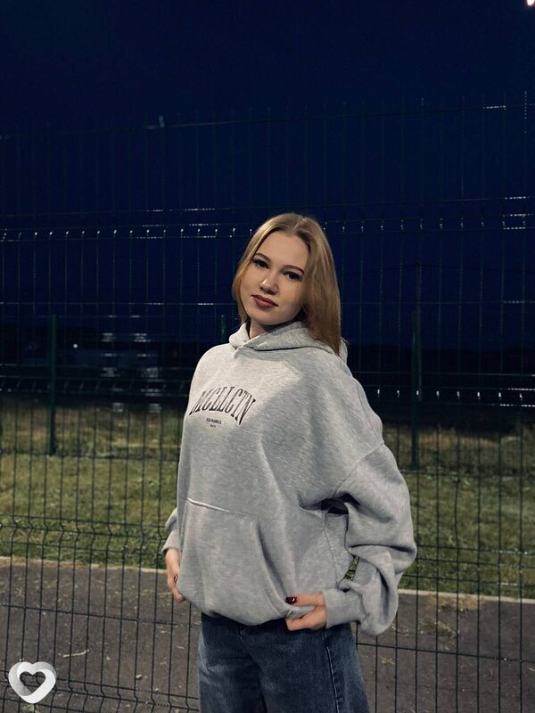 Яна, 21, Москве — анкета №3297428